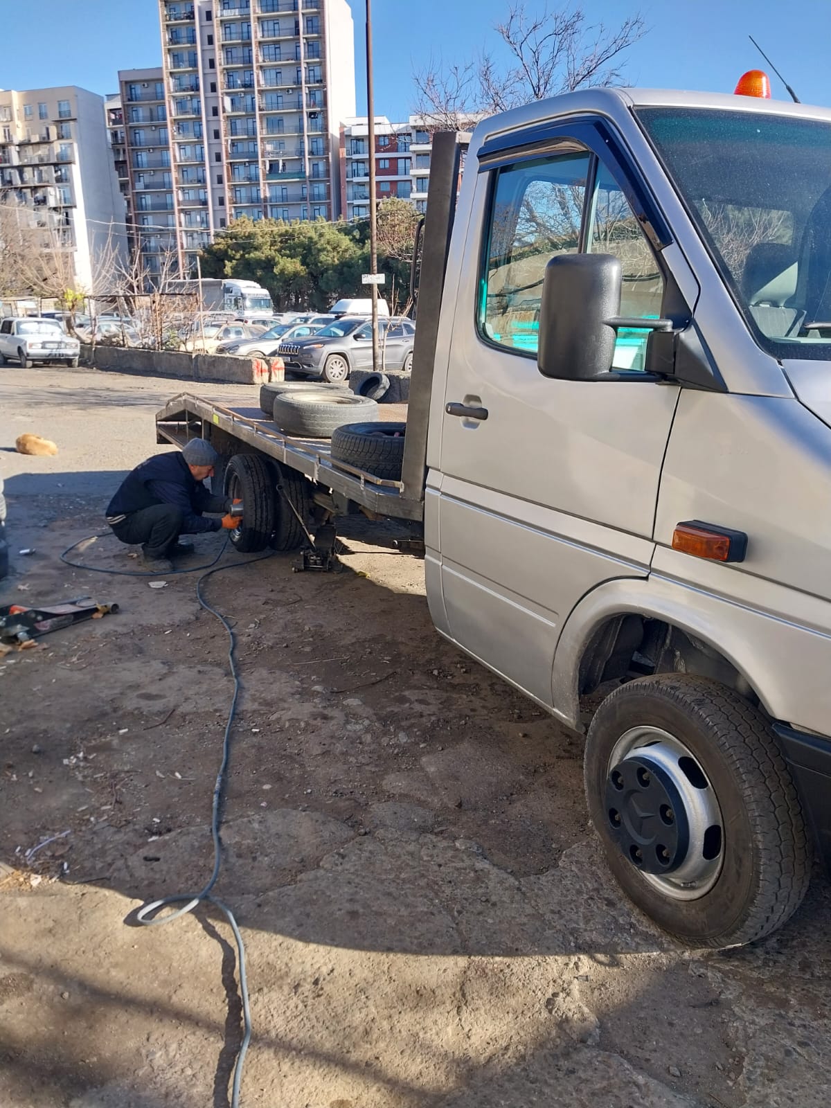 Ევაკუატორის მომსახურება